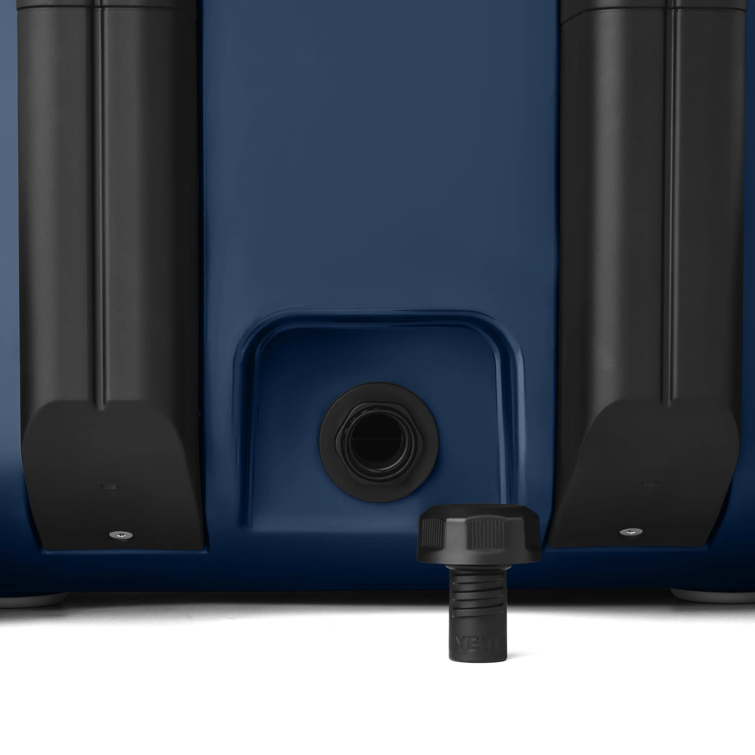 Roadie® 32 Wheeled Hard Cooler - Image 27